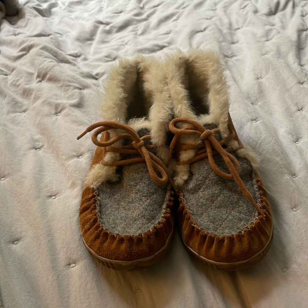 Sorel Out ‘n About fleece lined moccasins